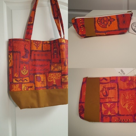 Disney Trader Sam's Grog Grotto Cast Costume Collection Tote SET NEW - Picture 1 of 8